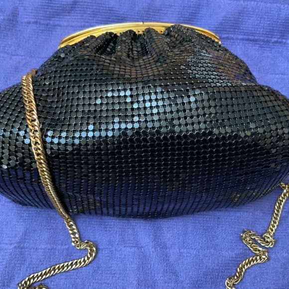 Whiting & Davis - Picture 3 of 4